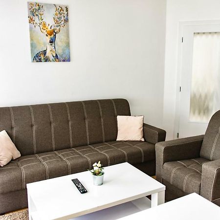 Apartman Reggie - เปตส์ปอตสเนซโค ภายนอก รูปภาพ